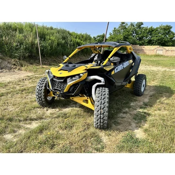 Can-Am BRP MAVERICK R